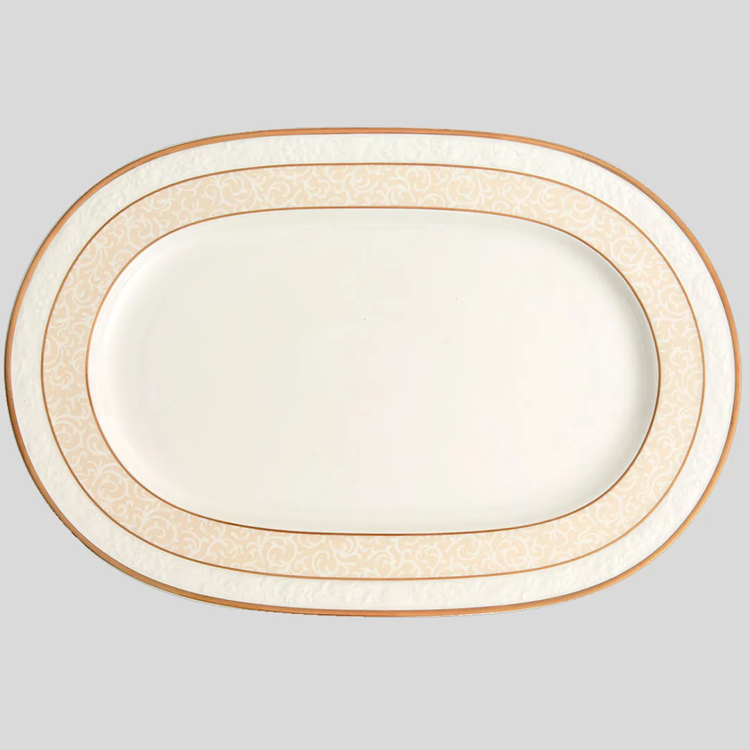 Овальное блюдо