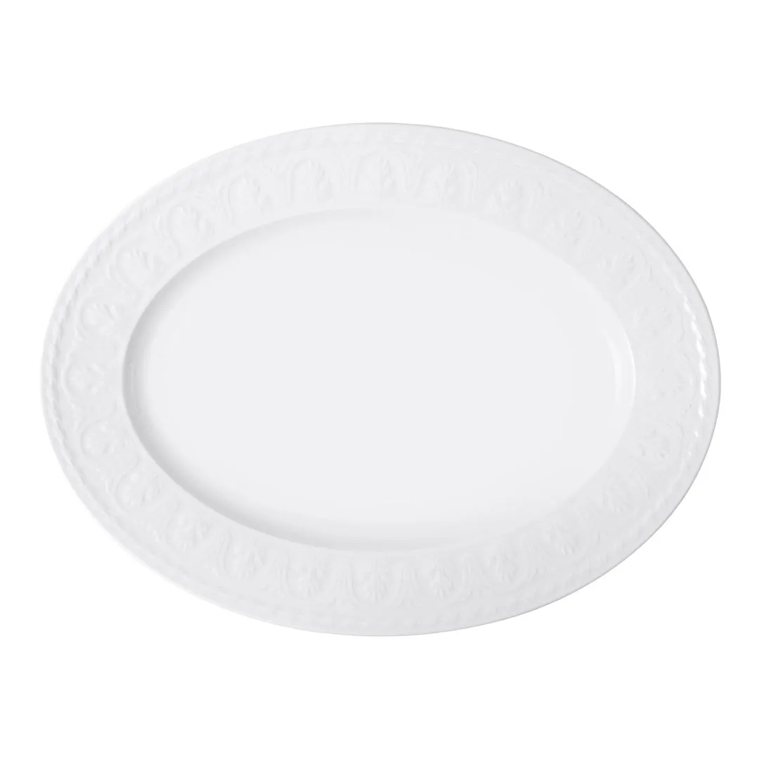Овальное блюдо