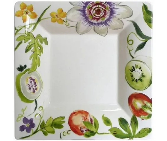 Квадратная тарелка