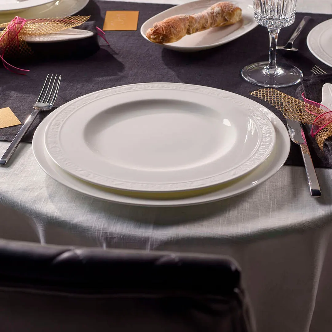 Плоская тарелка