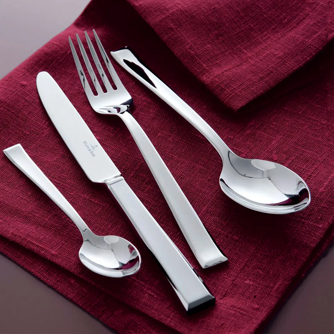 Набор столовых приборов 24 предметов