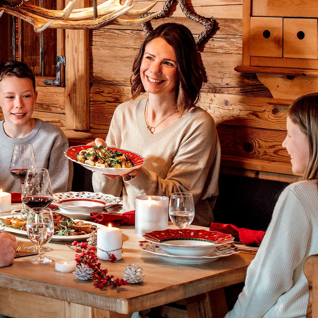 Глубокая тарелка