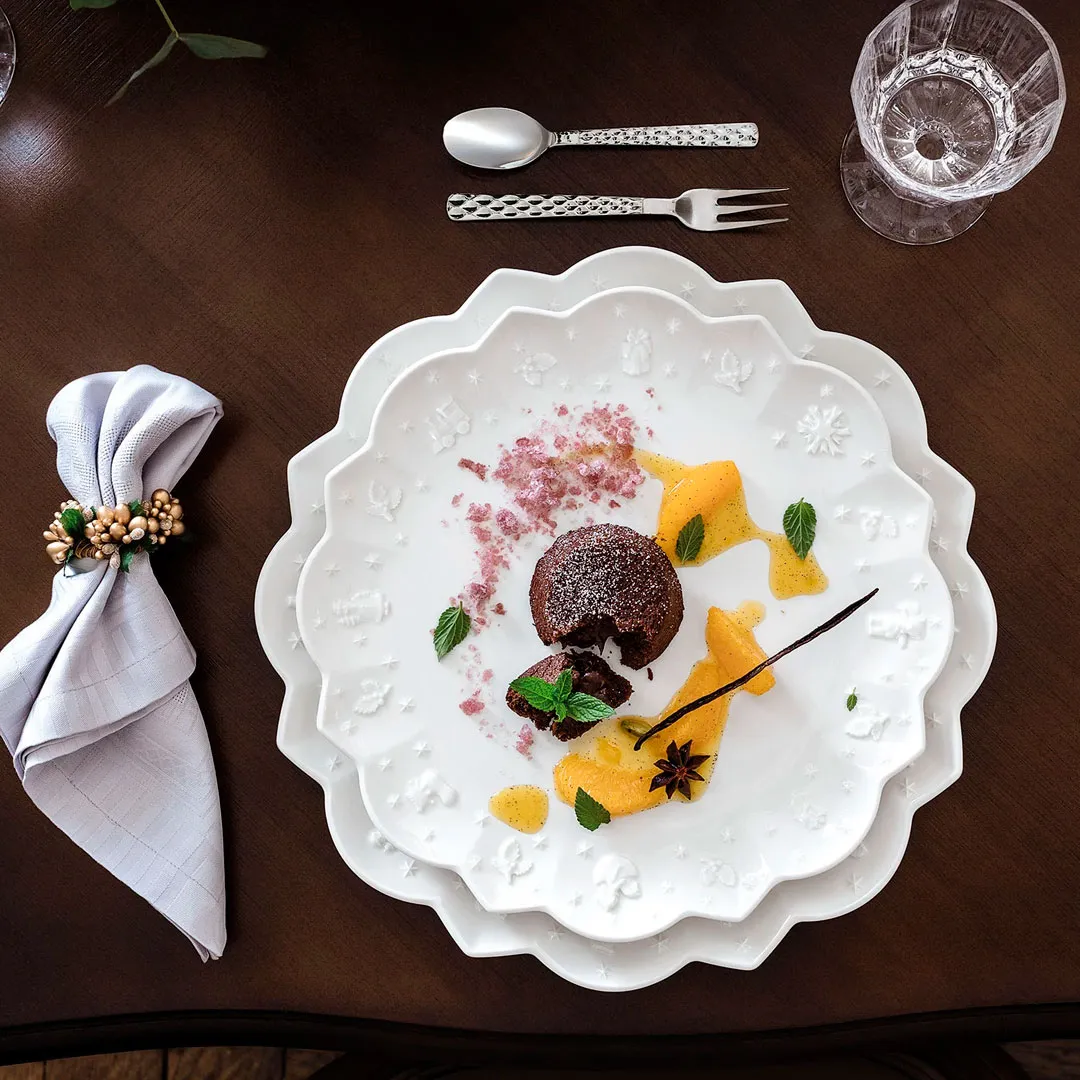 Плоская тарелка