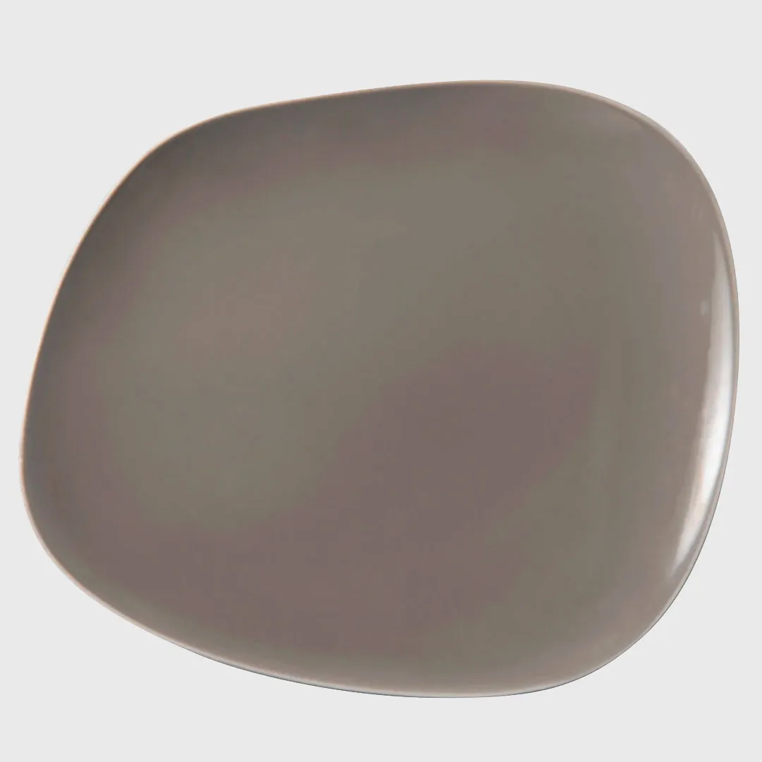 Плоская тарелка