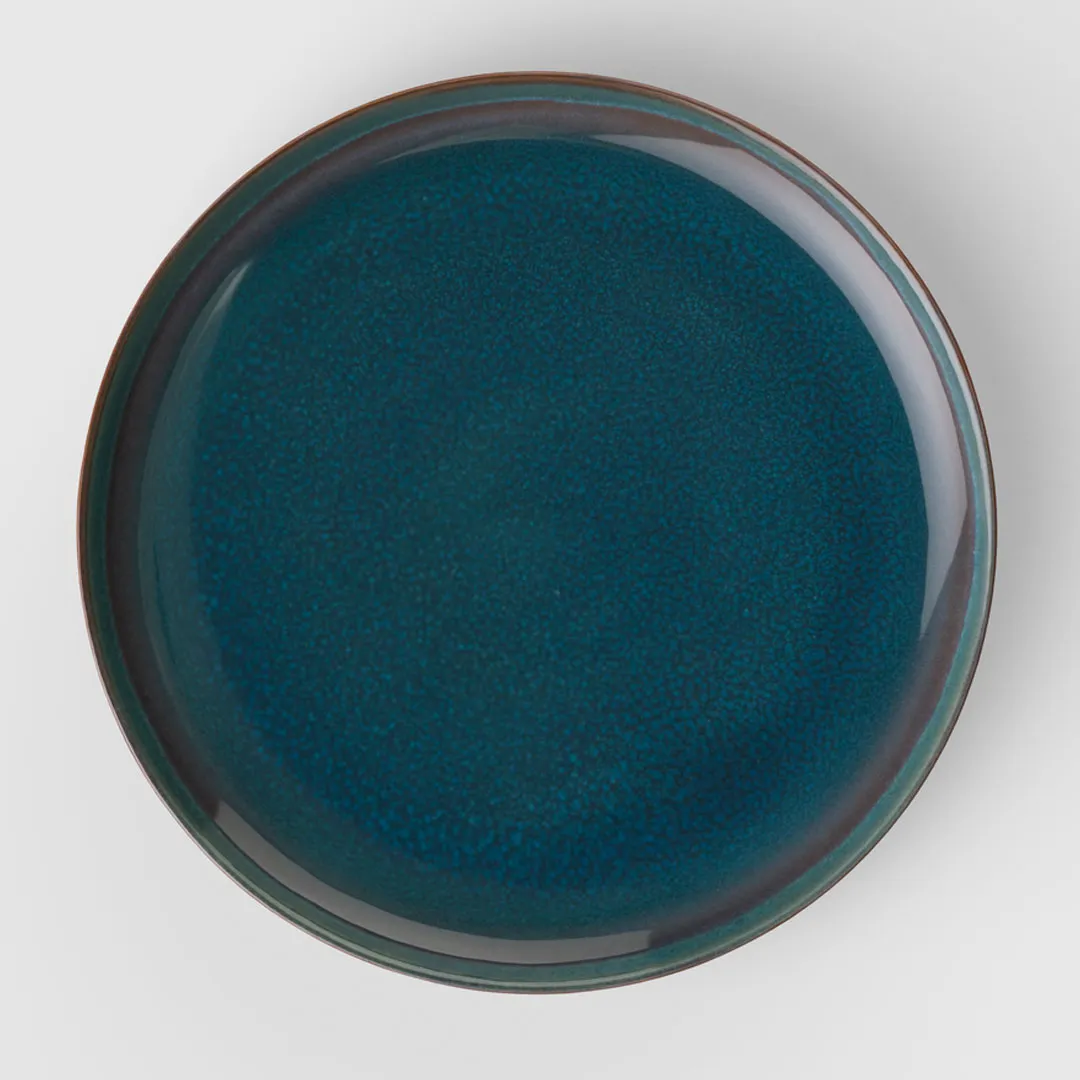 Плоская тарелка