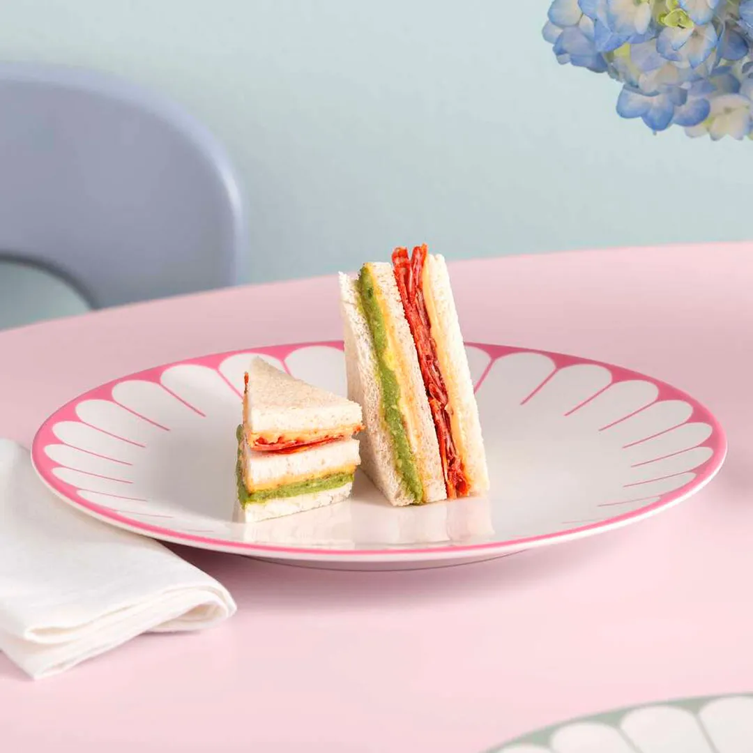 Плоская тарелка