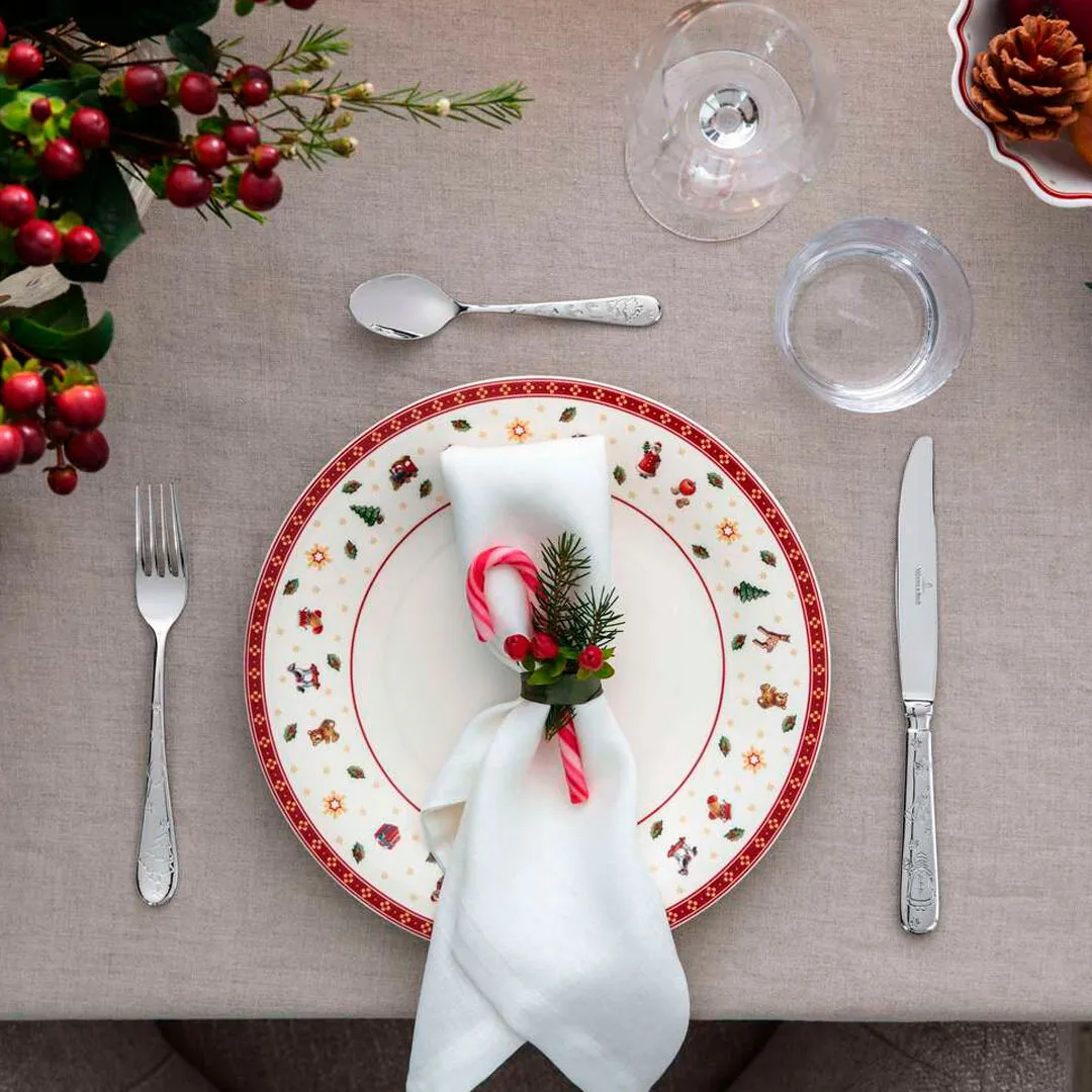 Плоская тарелка