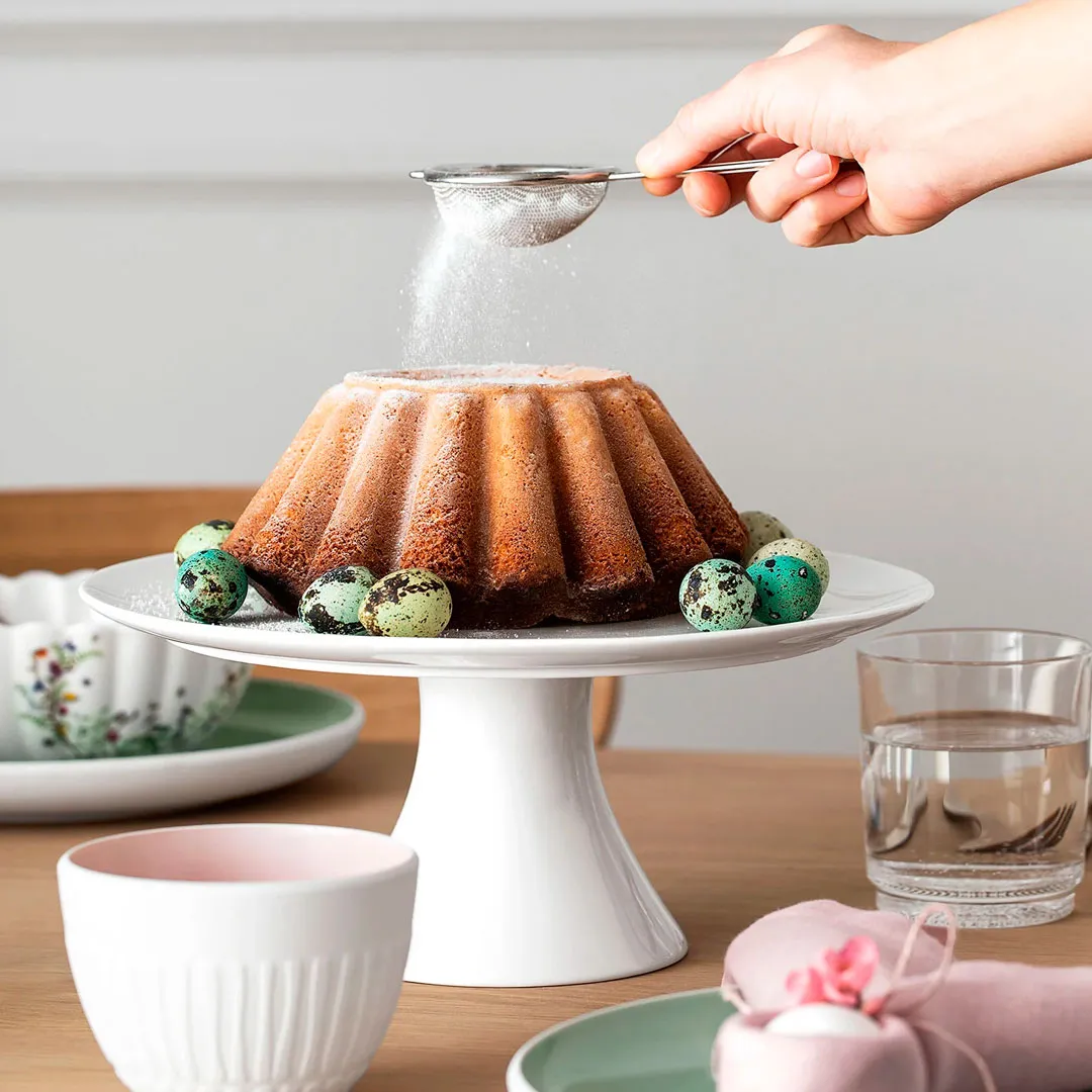 Тарелка для пирога на ножке