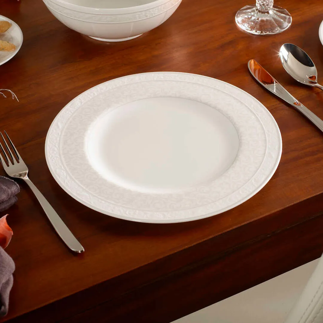 Плоская тарелка