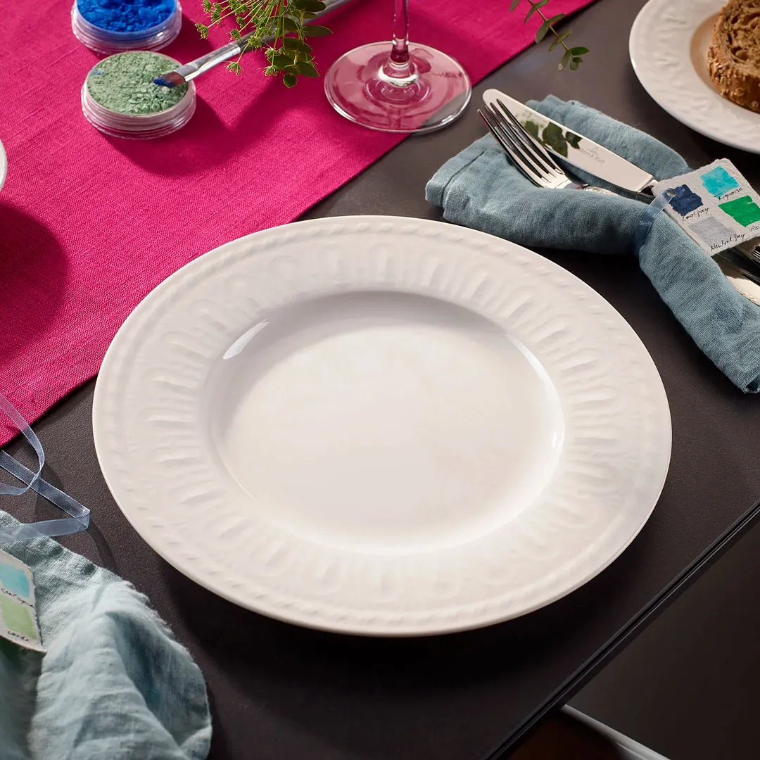 Плоская тарелка