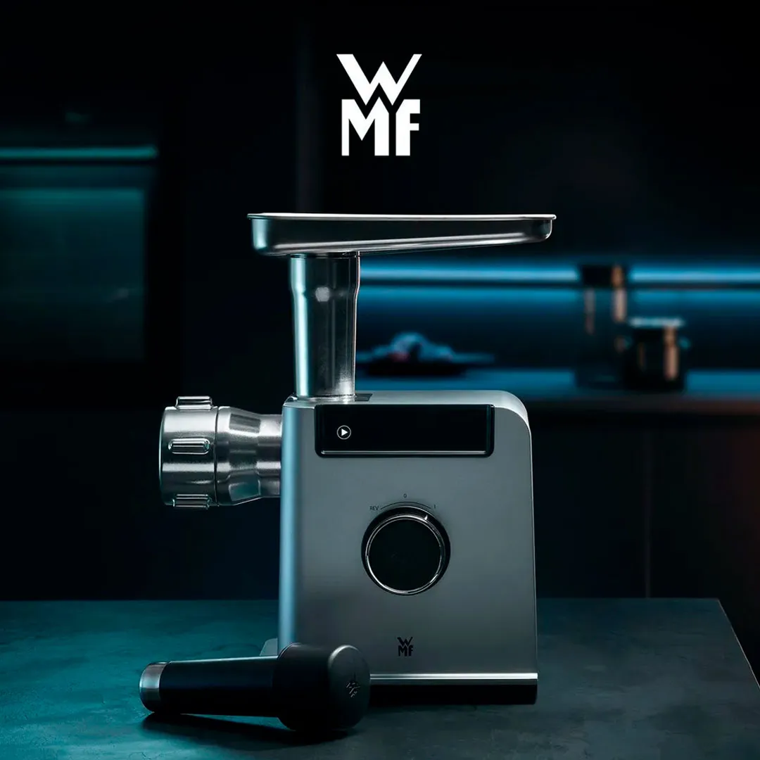 Мясорубка Profi Plus  мощность двигателя 350 Вт. пиковая мощность 2200 Вт.